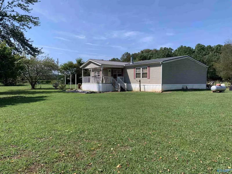 197 County Road 6, Woodville, AL 35776
