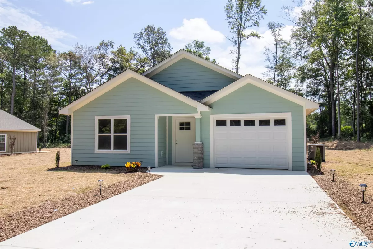 Jasper, AL 35503,25 Randolph Cove