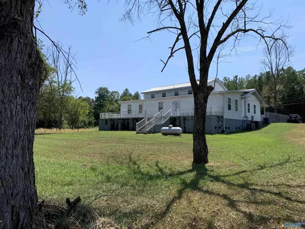 Rainbow City, AL 35906,298 Friendship Road