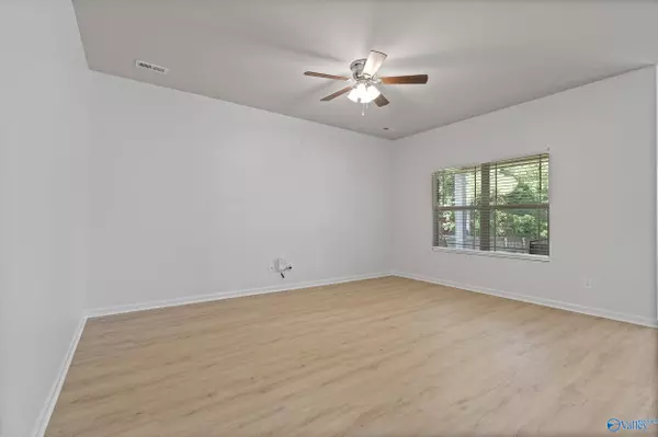 Harvest, AL 35749,105 Oak Terrace Lane