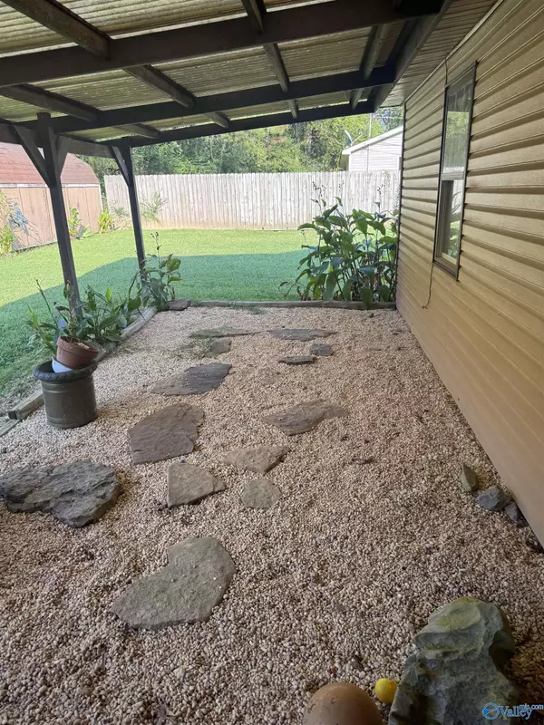 Somerville, AL 35670,168 Sharp Road