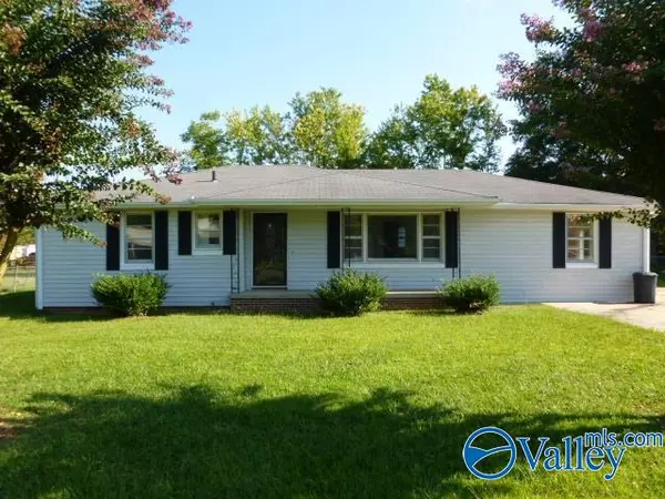 Guntersville, AL 35976,6608 Cannon Avenue