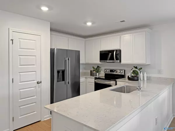 Athens, AL 35611,17791 Denham Circle