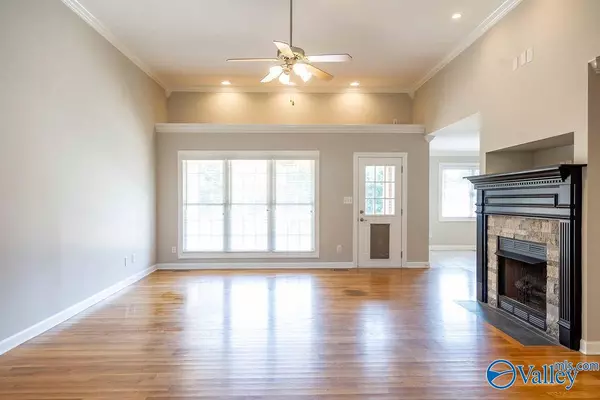 Owens Cross Roads, AL 35763,119 Ada Drive SE