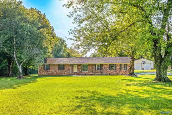 16633 Zehner Road, Athens, AL 35611