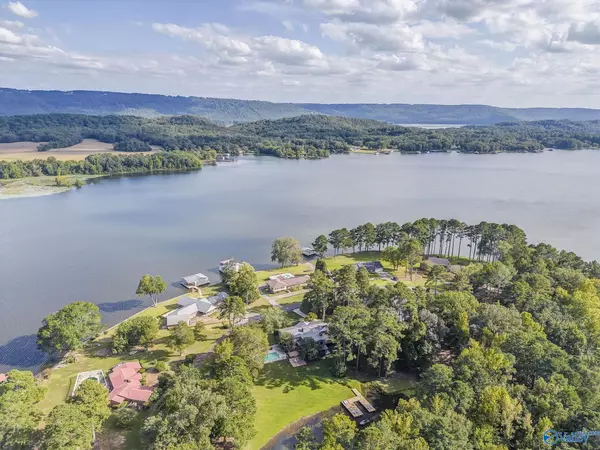 Scottsboro, AL 35769,2111 Meadow Island Road