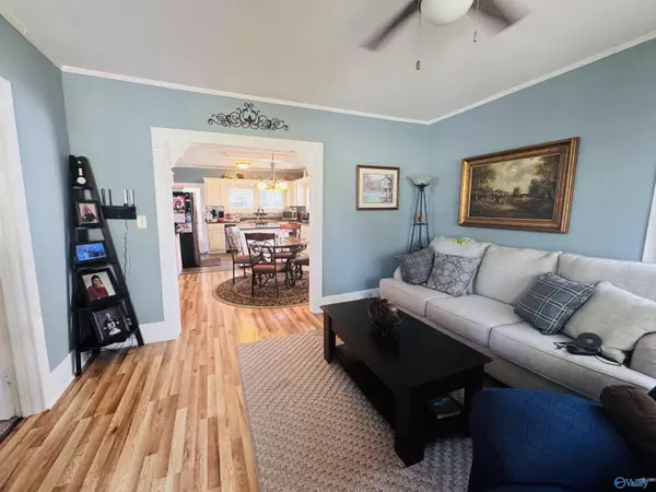 Scottsboro, AL 35768,306 Larkin Street