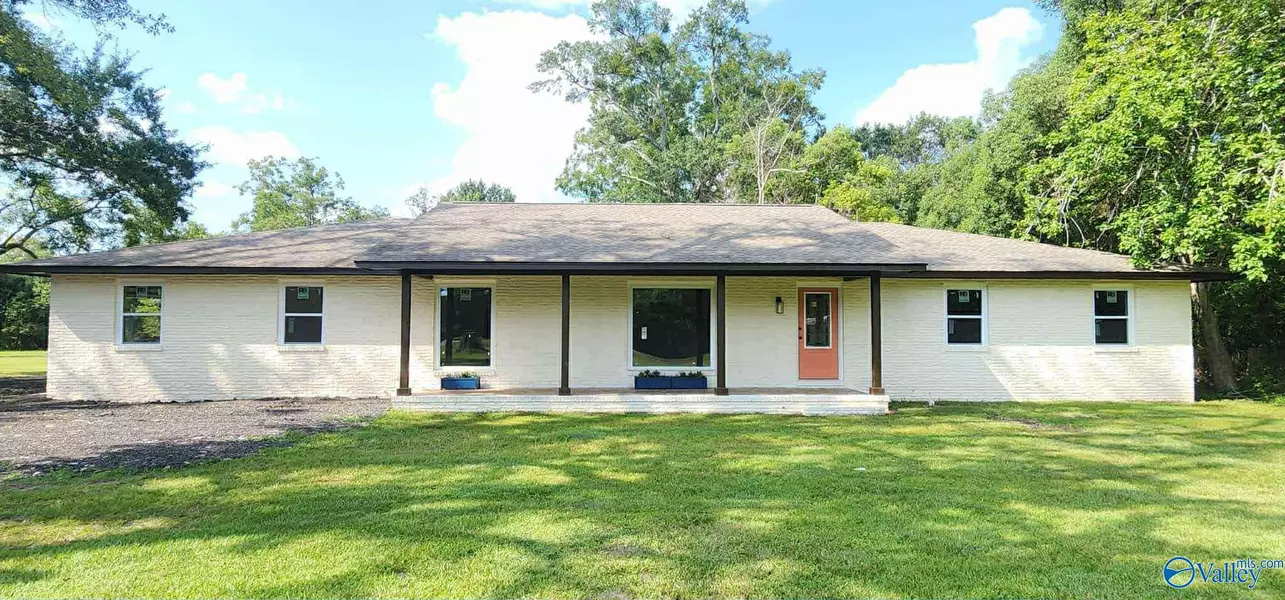 24421 US Highway 98, Elberta, AL 36530