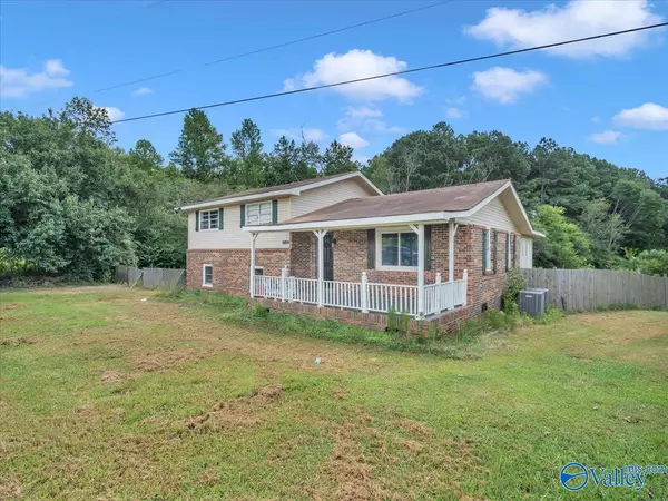 Grant, AL 35747,3346 Cathedral Caverns Highway