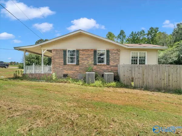 Grant, AL 35747,3346 Cathedral Caverns Highway