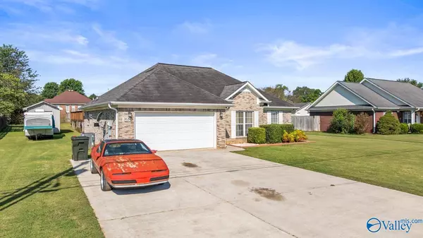 Huntsville, AL 35811,362 Moontown Road