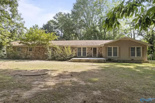 Meridianville, AL 35759,298 Meridianville Road