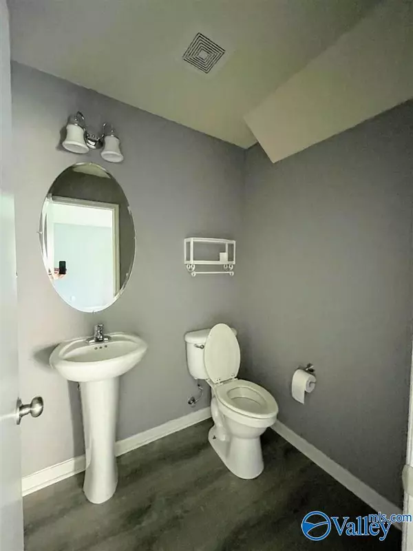 Owens Cross Roads, AL 35763,144 Belle Haven Drive