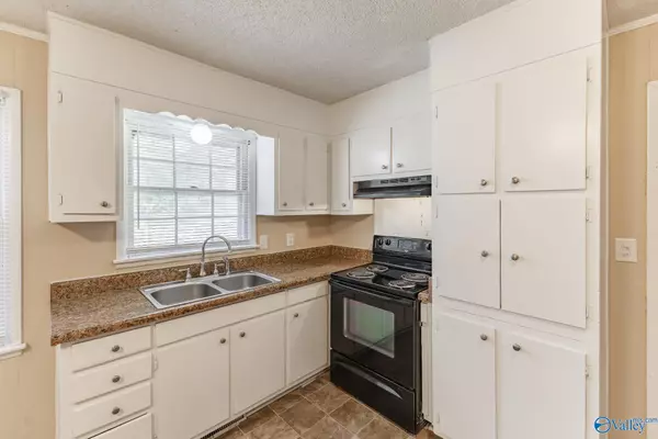 Huntsville, AL 35810,2505 Piney Branch Road NW