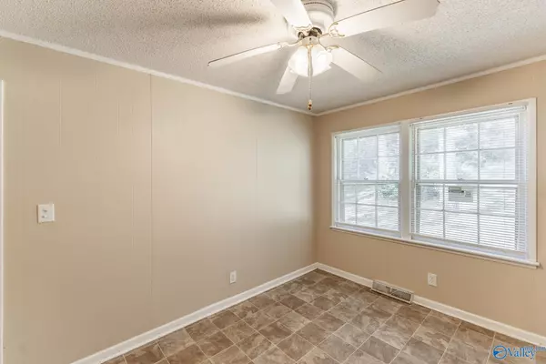 Huntsville, AL 35810,2505 Piney Branch Road NW