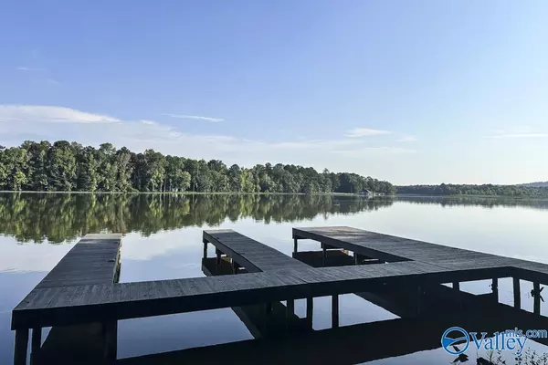 1302 Sibert Drive, Glencoe, AL 35905