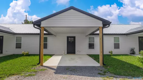 183 County Road 677,  Fort Payne,  AL 35968