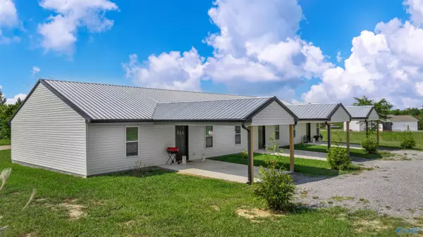Fort Payne, AL 35968,183 County Road 677