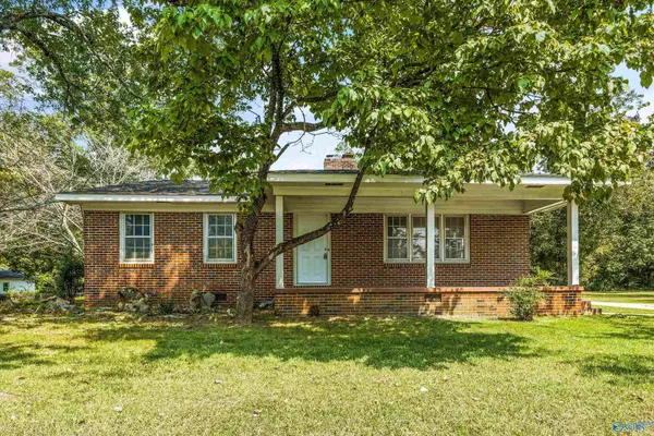 Scottsboro, AL 35755,108 Cecil Street