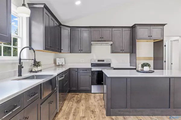 Boaz, AL 35957,7155 Summerville Road