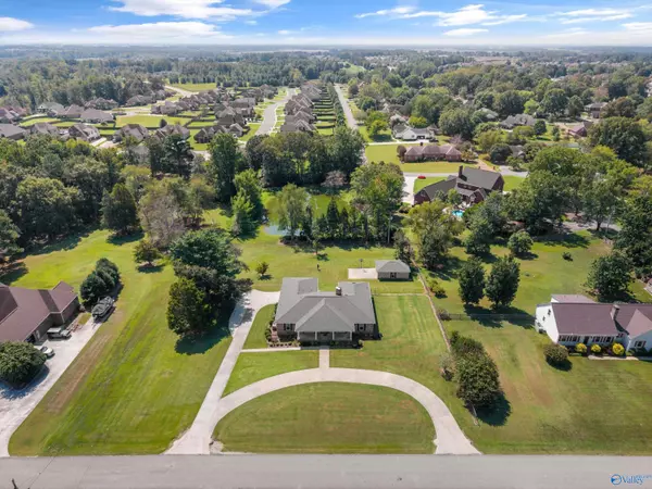 Athens, AL 35613,22590 Village Lane