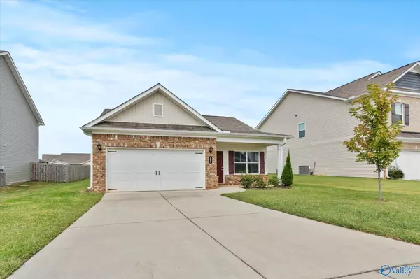 104 Emma Grace Lane, New Market, AL 35761