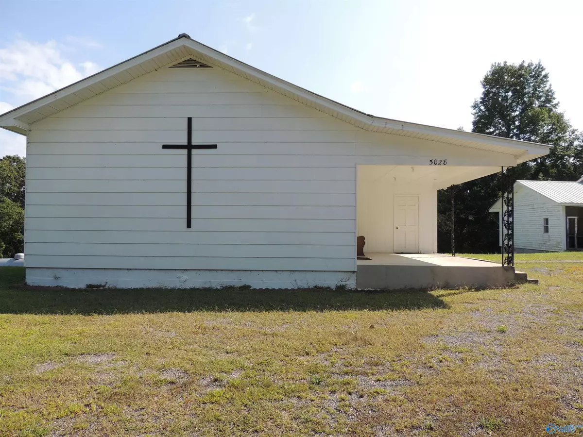 Fort Payne, AL 35968,5028 County Road 27