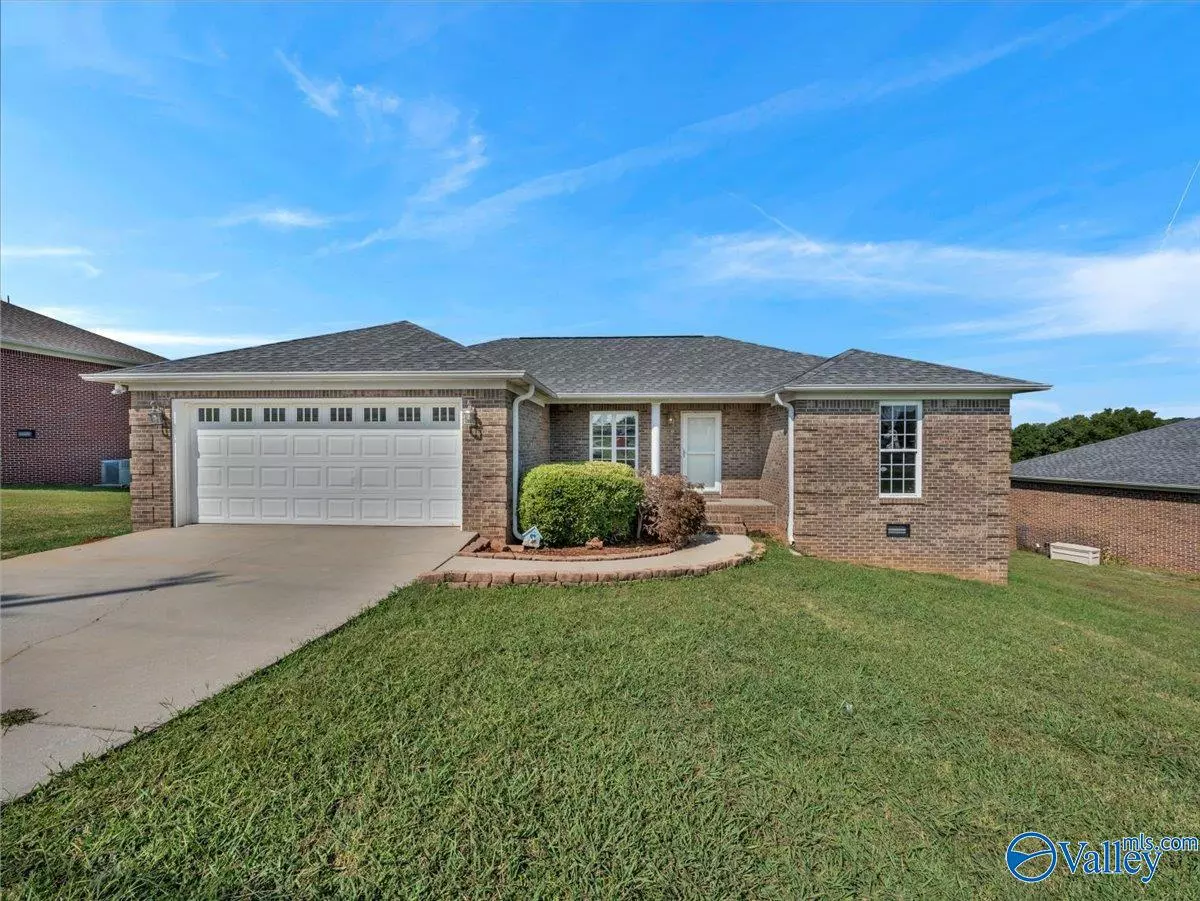 Athens, AL 35611,17695 Dement Road