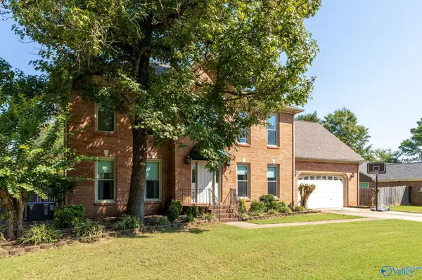 Decatur, AL 35603,2406 Auburn Drive