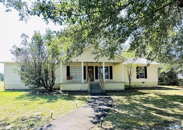 594 County Road 251, Moulton, AL 35650