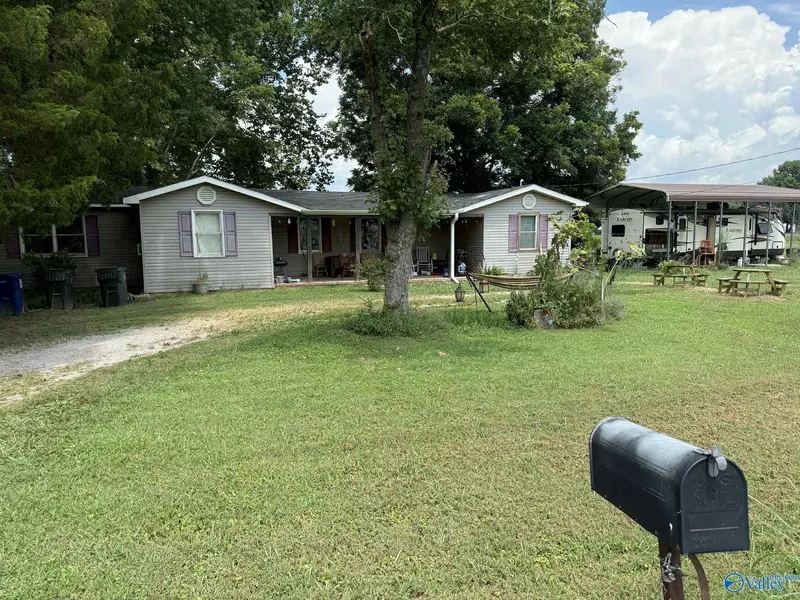 2089 Elkwood Section Road, Hazel Green, AL 35730