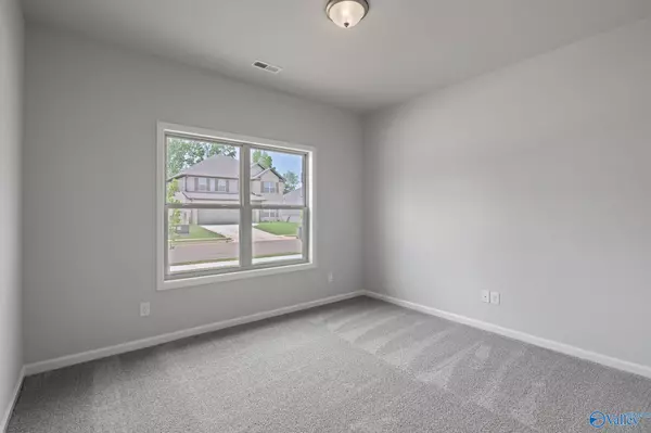 Harvest, AL 35749,1234 Striker Lane