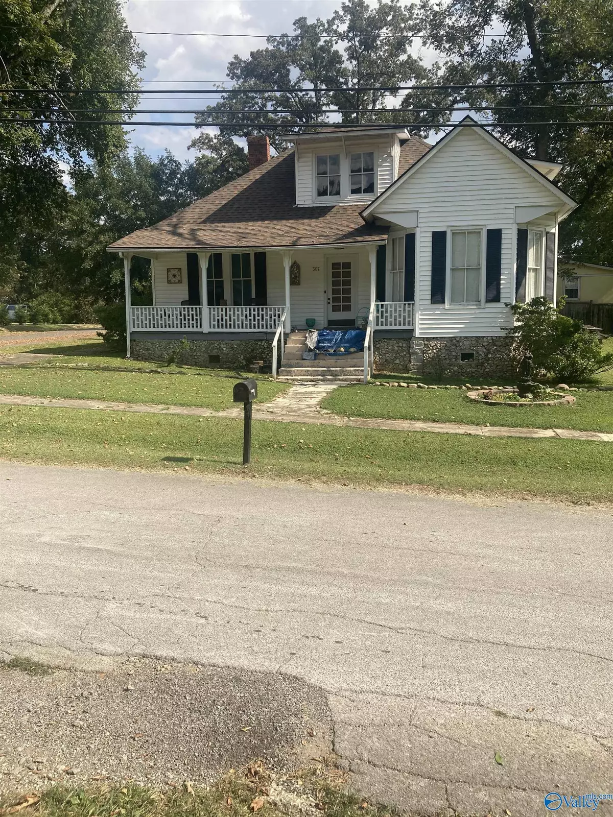 Stevenson, AL 35772,307 College Avenue