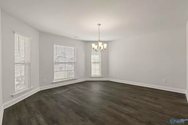 Owens Cross Roads, AL 35763,9102 Eagle Trace Drive