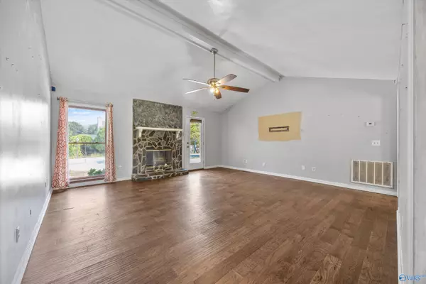 Huntsville, AL 35811,200 Federal Lane