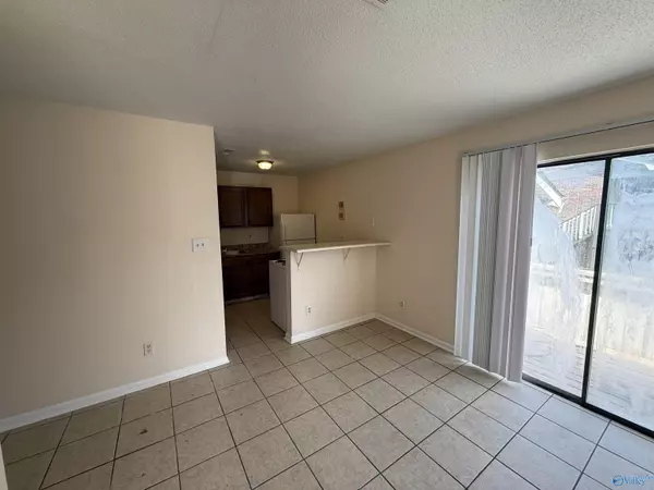 4902 Cotton Row NW #C, Huntsville, AL 35816