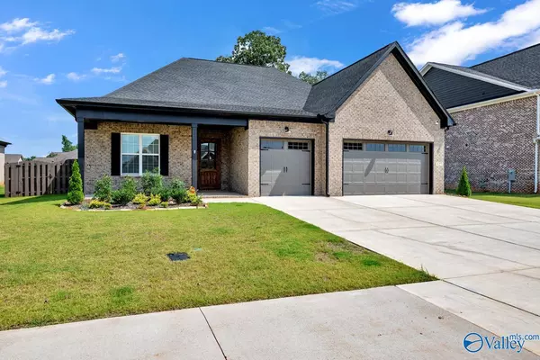 127 Parkland Hill Trace, Madison, AL 35756