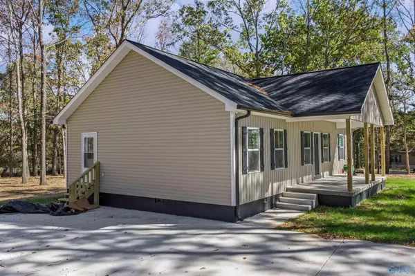 Henagar, AL 35978,1370 Junie Gilbert Road