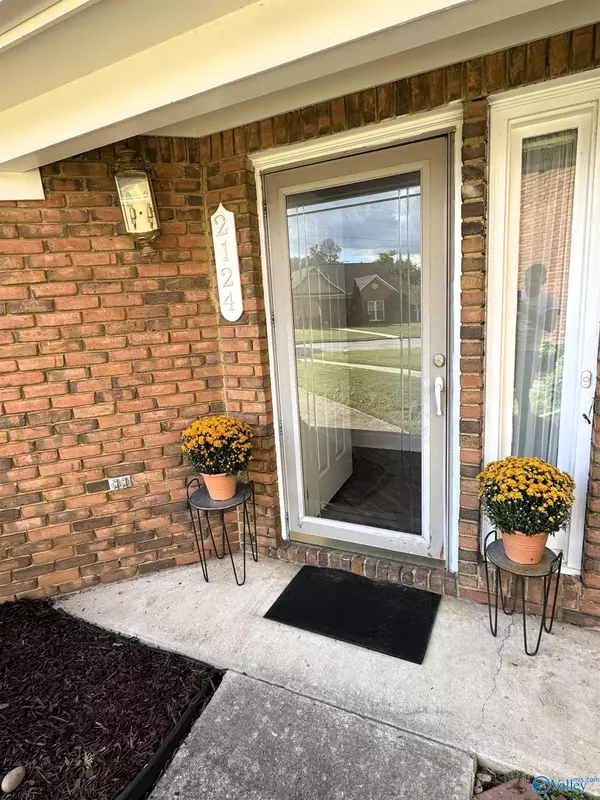 Decatur, AL 35601,2124 Eastbrook Se