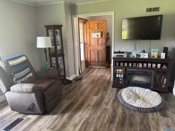 Hokes Bluff, AL 35903,11033 Rocky Ford Road