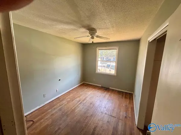 Huntsville, AL 35810,4113 Blue Spring Road NW