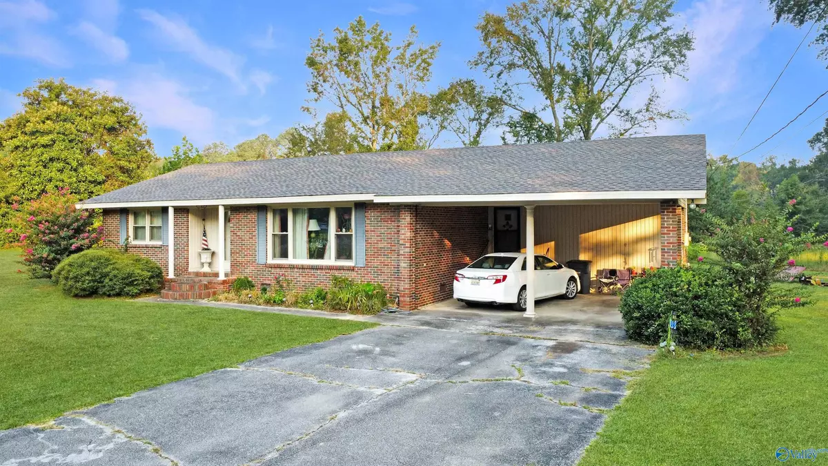 Moulton, AL 35650,19781 County Road 460