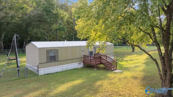 New Market, AL 35761,278 Deertrace Parkway