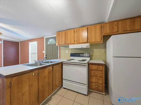 New Market, AL 35761,278 Deertrace Parkway