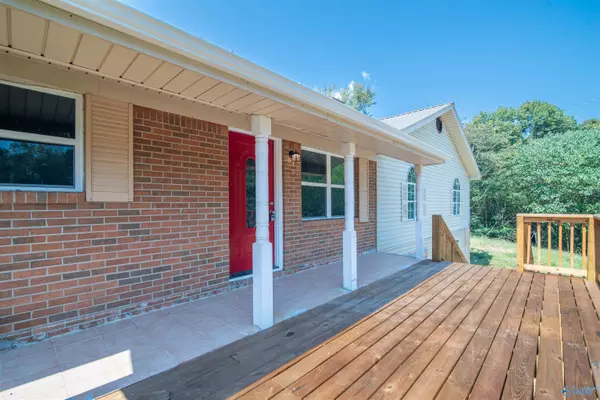 Cullman, AL 35057,576 County Road 398