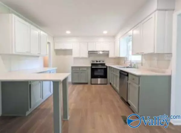 Huntsville, AL 35802,9115 Strong Drive