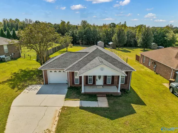 17727 Dement Road, Athens, AL 35611