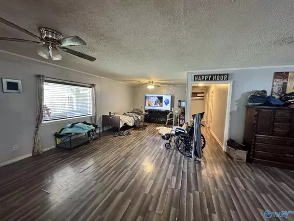 Florence, AL 35634,265 County Road 38