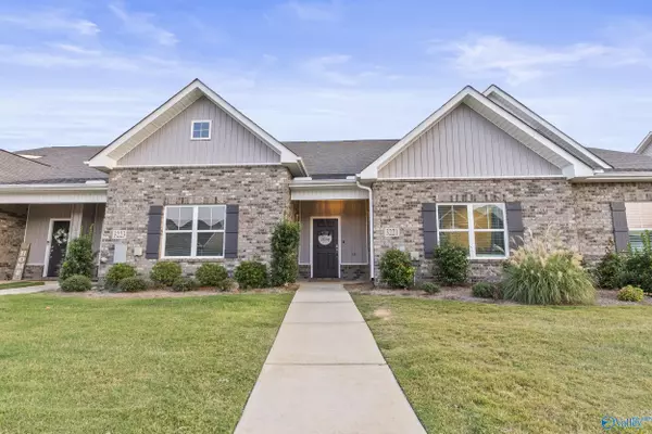 Decatur, AL 35603,3221 Mcclellan Way SE