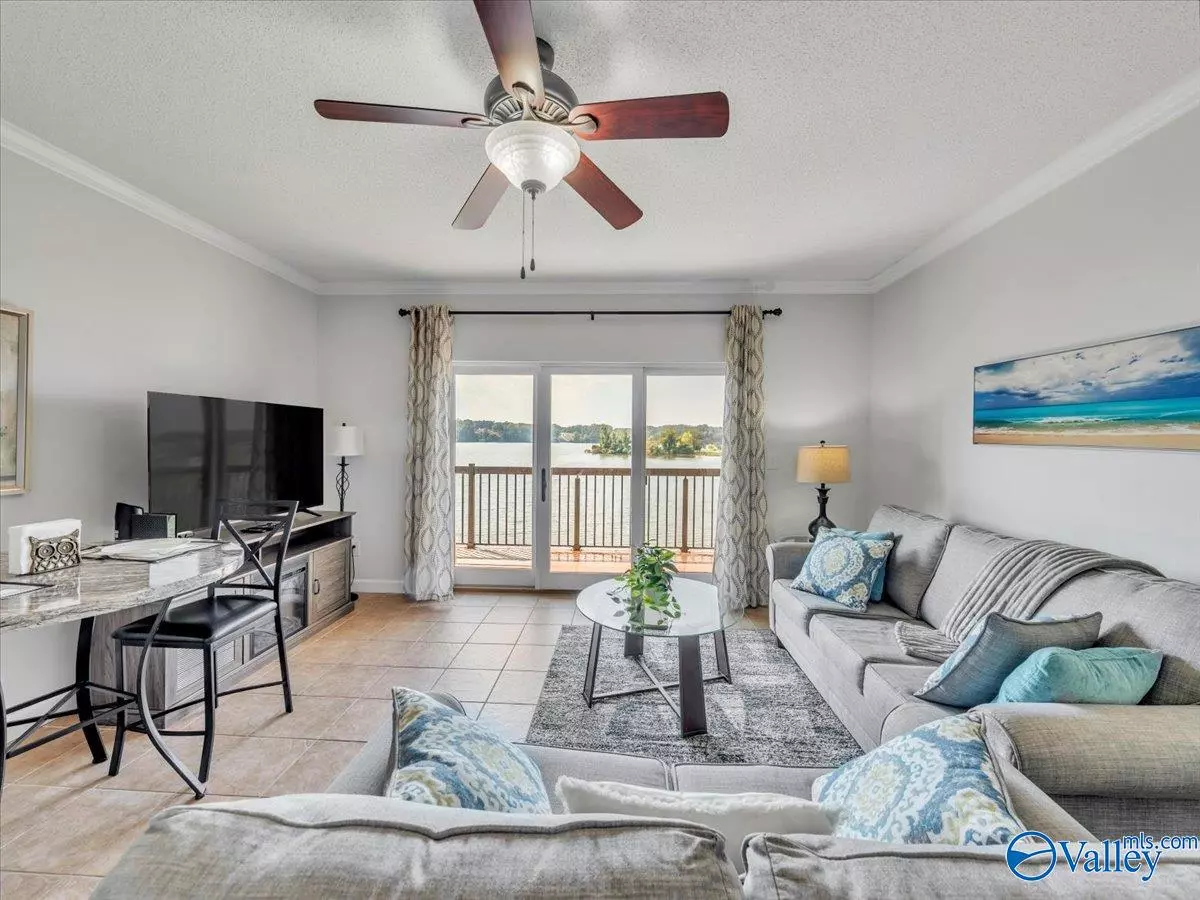 Athens, AL 35611,12100 Two Rivers Drive #B3-4